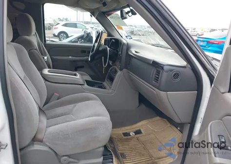 2006 Chevrolet Avalanche 1500 Ls from USA, damaged, VIN 3GNEC12Z26G193780